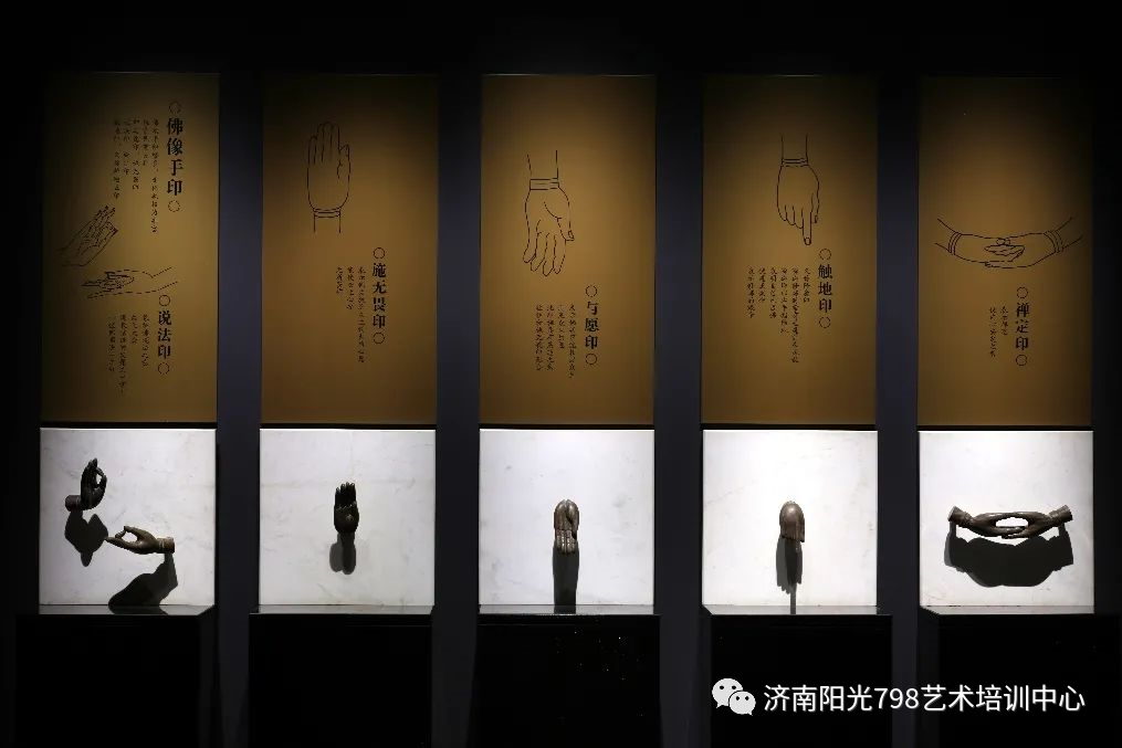 瓷器